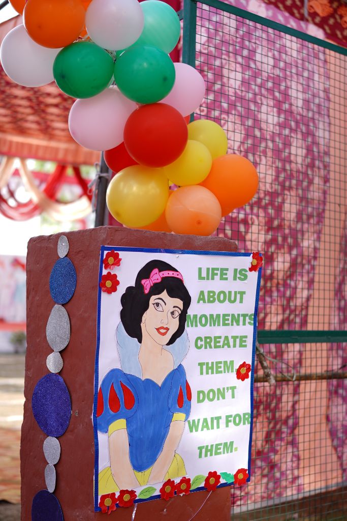 Motivational poster with balloons